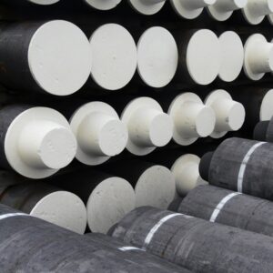 Graphite Electrode UHP500x1800 mm (20 x 72) with 4TPI nipples 269.88×457.2 mm